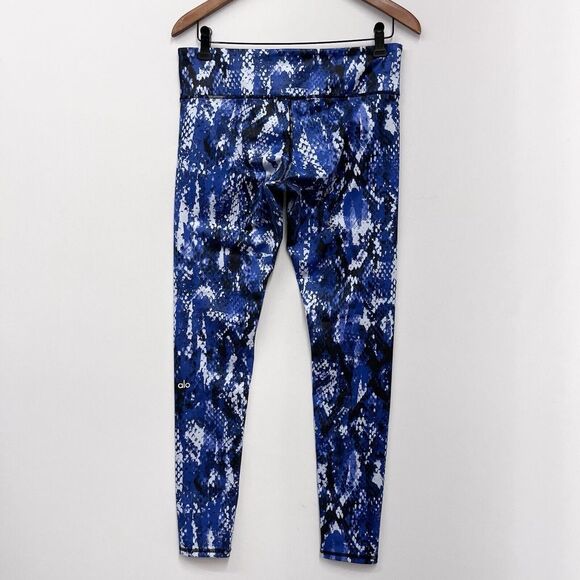 Alo Yoga Womens Sz M Airbrush Deep Electric Blue Python Snakeskin Leggings Pants - Picture 2 of 7